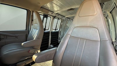 2023 GMC Savana 2500 Work Van