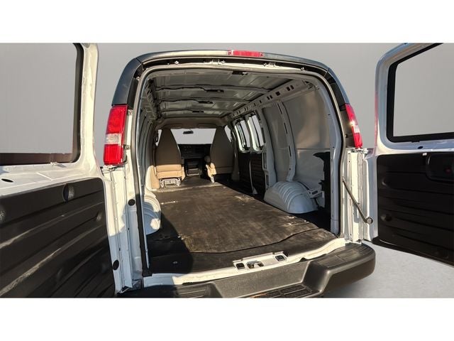 2023 GMC Savana 2500 Work Van