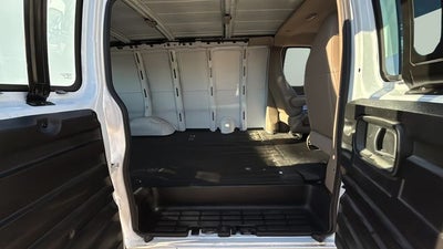 2023 GMC Savana 2500 Work Van