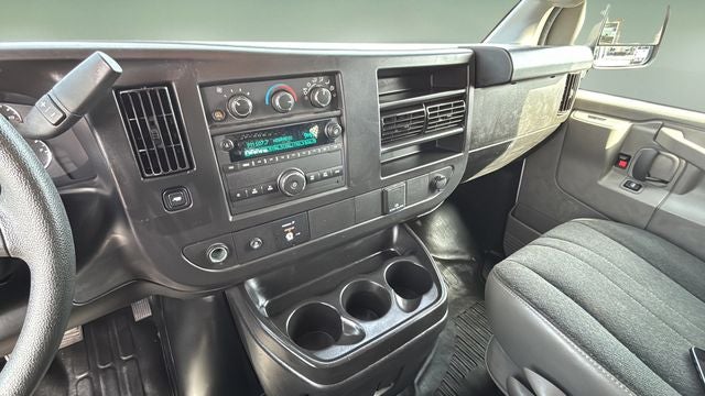 2024 GMC Savana 2500 Work Van Cargo