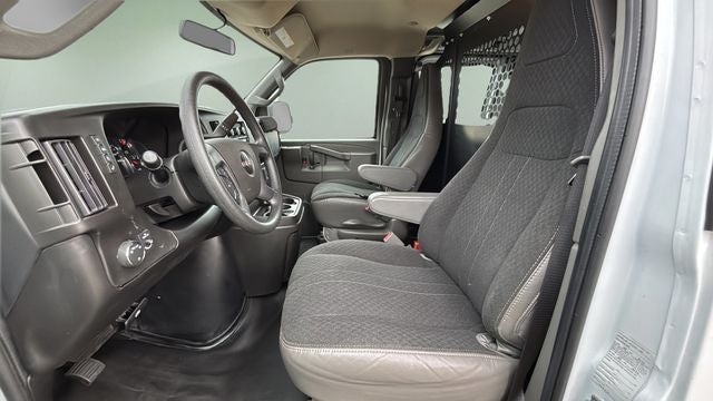 2024 GMC Savana 2500 Work Van