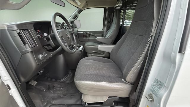 2024 GMC Savana 2500 Work Van