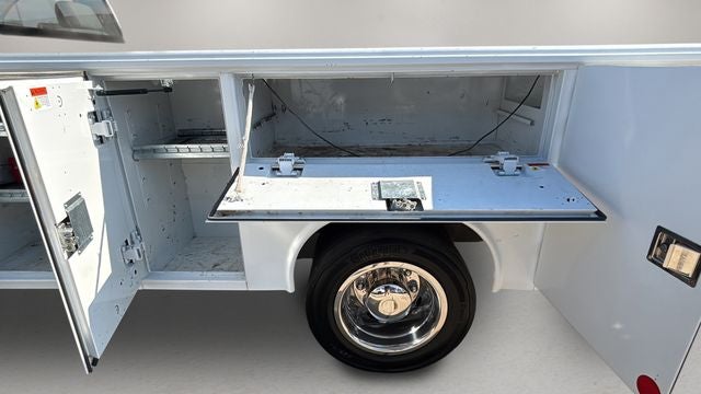 2019 Chevrolet Silverado 5500HD Work Truck