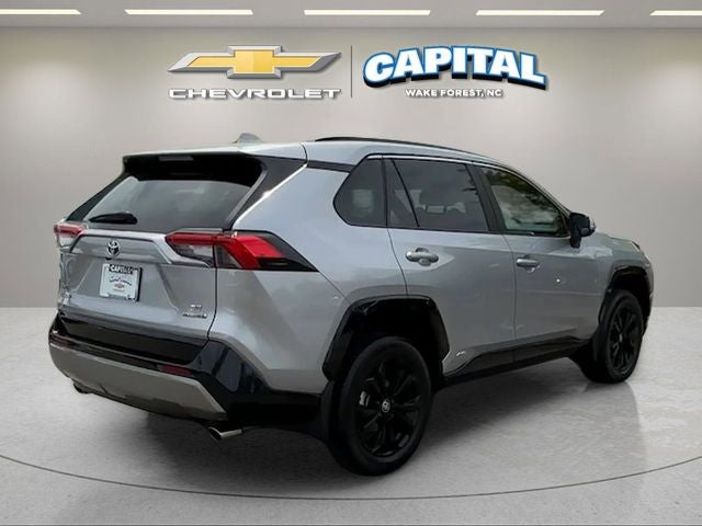 2024 Toyota RAV4 Hybrid SE