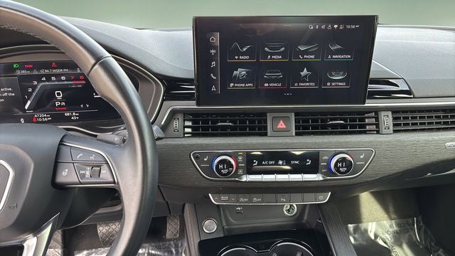 2024 Audi A4 45 S line Premium Plus quattro