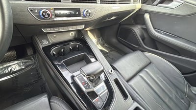 2024 Audi A4 45 S line Premium Plus quattro