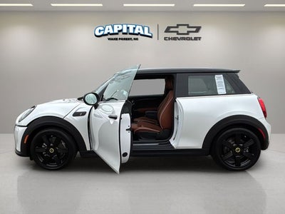 2024 MINI Cooper SE Electric Signature