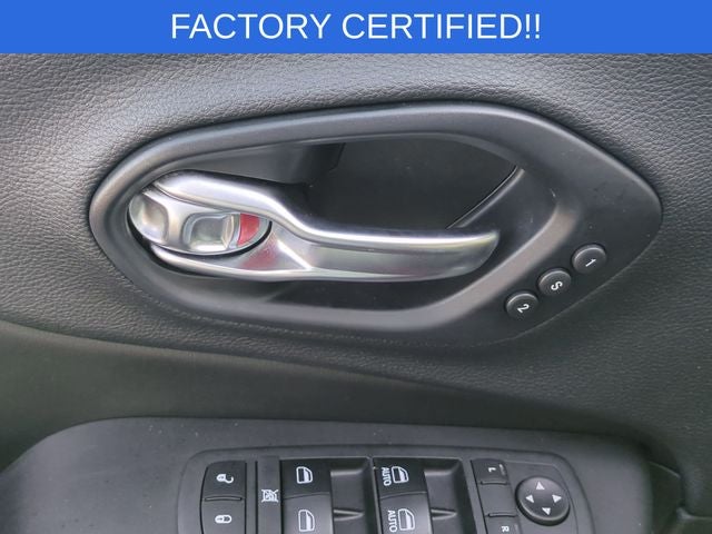 2019 Jeep Cherokee Overland 4x4