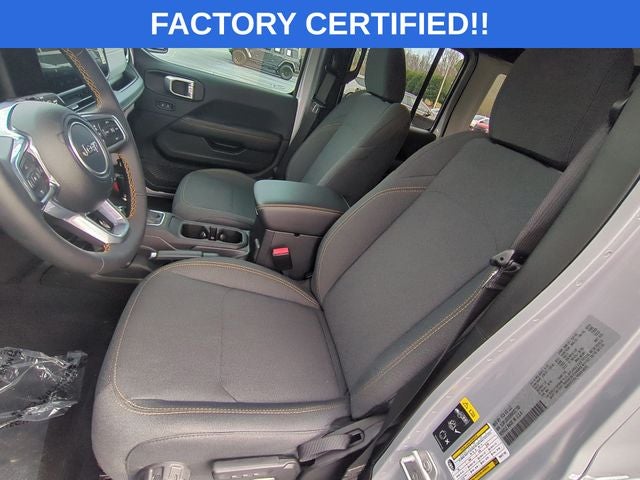 2024 Jeep Wrangler 4-Door Sahara 4x4