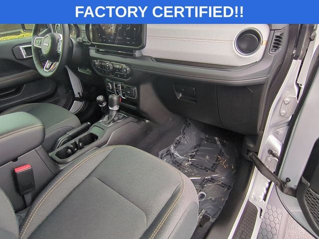 2024 Jeep Wrangler 4-Door Sahara 4x4