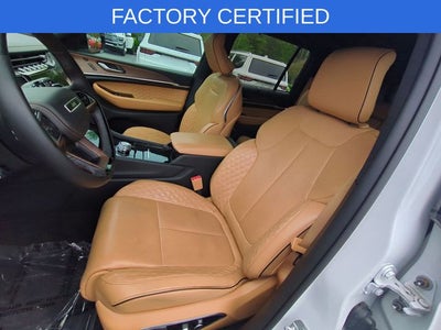 2022 Jeep Grand Cherokee Summit 4x2