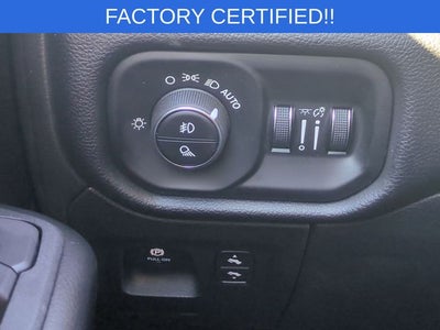 2025 RAM 1500 Big Horn Crew Cab 4x4 5'7' Box