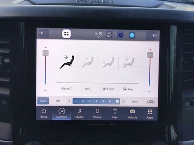 2022 RAM 1500 Big Horn Crew Cab 4x4 5'7' Box