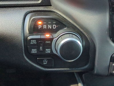 2022 RAM 1500 Big Horn Crew Cab 4x4 5'7' Box