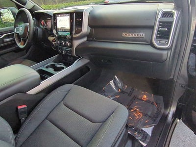 2022 RAM 1500 Big Horn Crew Cab 4x4 5'7' Box