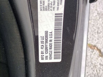 2022 RAM 1500 Big Horn Crew Cab 4x4 5'7' Box