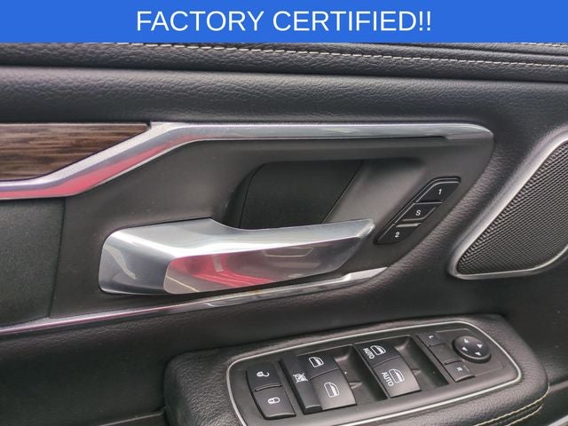 2019 RAM 1500 Laramie Crew Cab 4x4 5'7' Box