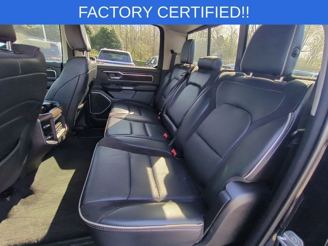 2022 RAM 1500 Laramie Crew Cab 4x4 5'7' Box