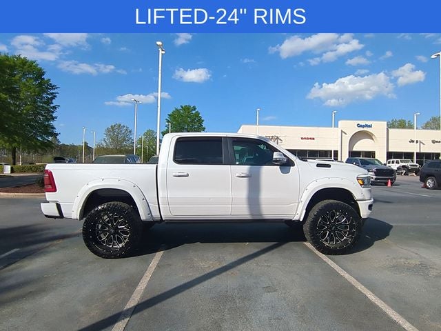 2020 RAM 1500 Laramie Crew Cab 4x4 5'7' Box