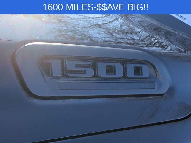 2026 RAM 1500 Tungsten Crew Cab 4x4 5'7' Box