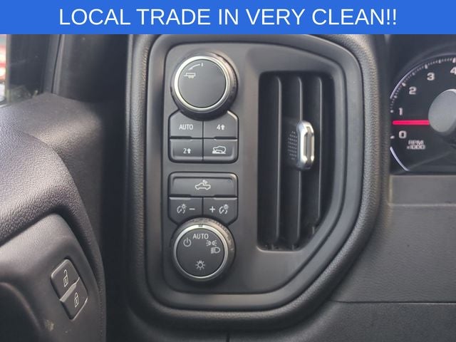 2021 Chevrolet Silverado 1500 4WD Crew Cab Short Bed Custom