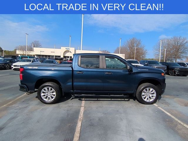 2021 Chevrolet Silverado 1500 4WD Crew Cab Short Bed Custom