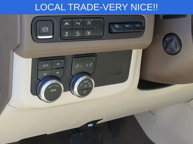 2023 GMC Yukon 4WD Denali