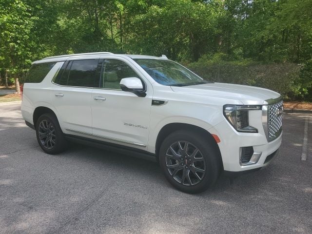 2023 GMC Yukon 4WD Denali