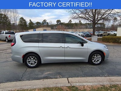 2024 Chrysler Pacifica Touring L