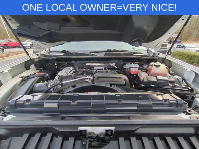 2024 Chevrolet Silverado 2500HD 4WD Crew Cab Standard Bed Custom