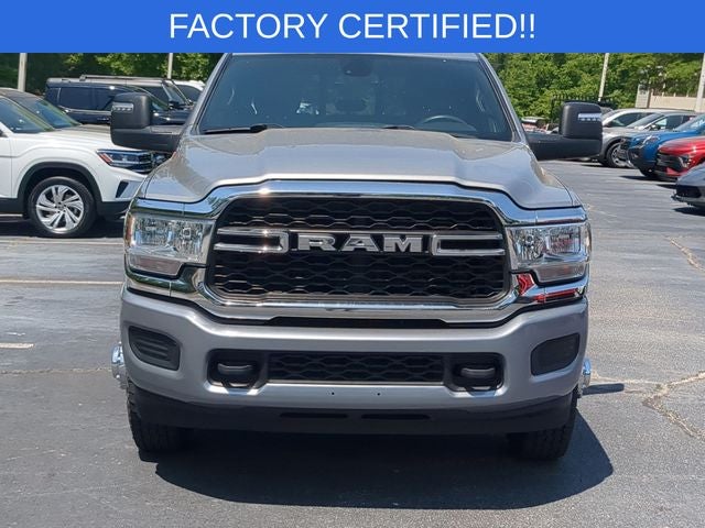 2024 RAM 3500 Tradesman Crew Cab 4x4 8' Box