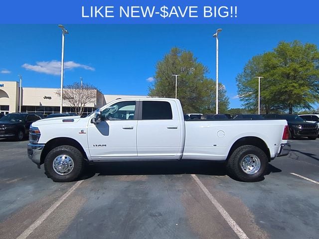 2026 RAM 3500 Laramie Crew Cab 4x4 8' Box