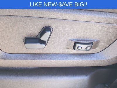 2026 RAM 3500 Laramie Crew Cab 4x4 8' Box