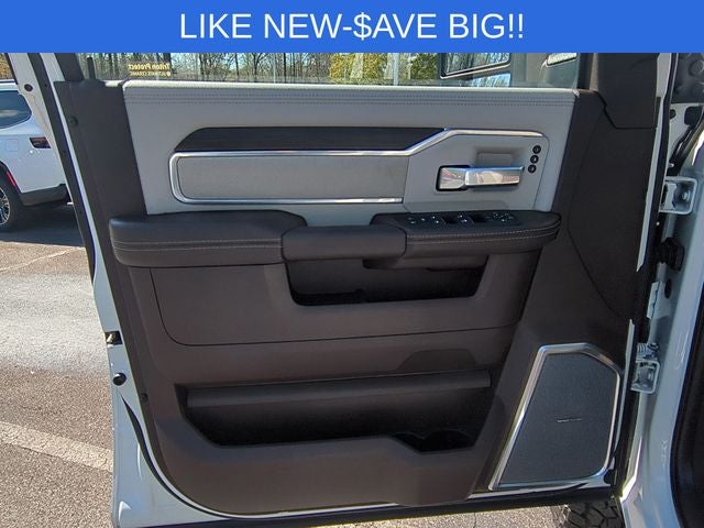 2026 RAM 3500 Laramie Crew Cab 4x4 8' Box