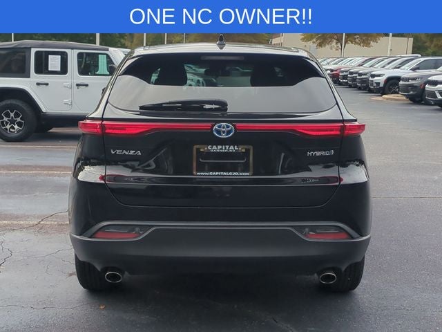 2022 Toyota Venza Base