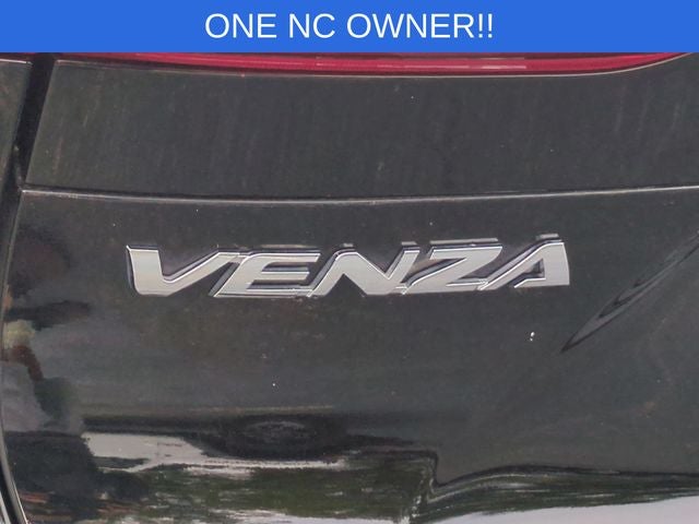 2022 Toyota Venza Base