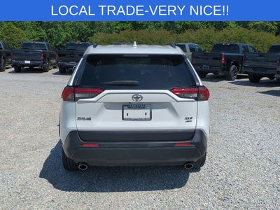 2019 Toyota RAV4 XLE Premium