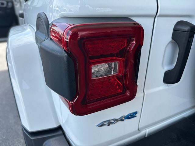 2021 Jeep Wrangler Unlimited Sahara 4XE - Photo 26