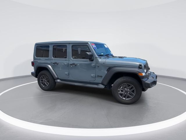 2024 Jeep Wrangler Sport S's photo