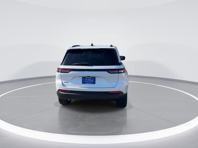 2022 Jeep Grand Cherokee Altitude