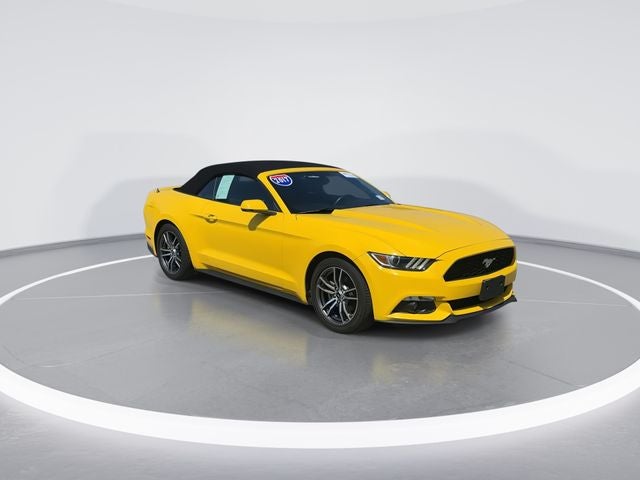 2017 Ford Mustang EcoBoost Convertible Premium's photo