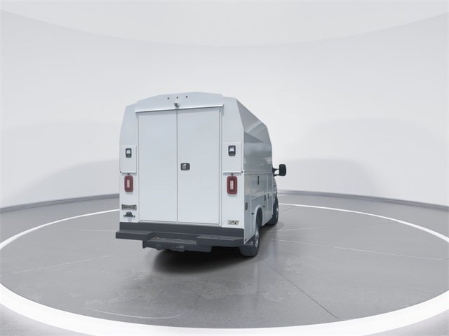 2025 Ford E-350SD Cutaway