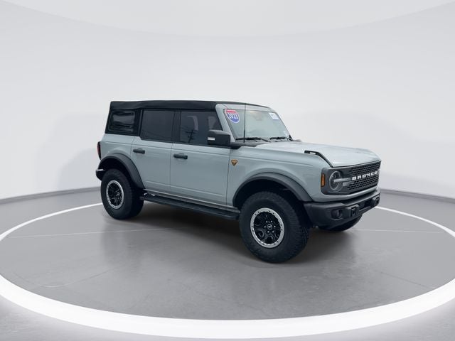 2023 Ford Bronco Badlands 4x4's photo