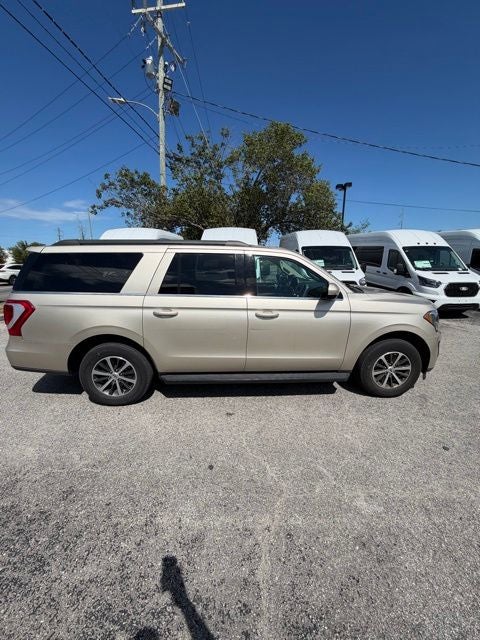 2018 Ford Expedition XLT - Photo 2