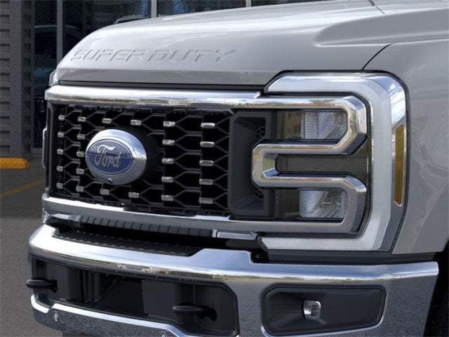 2026 Ford F-350SD Lariat DRW