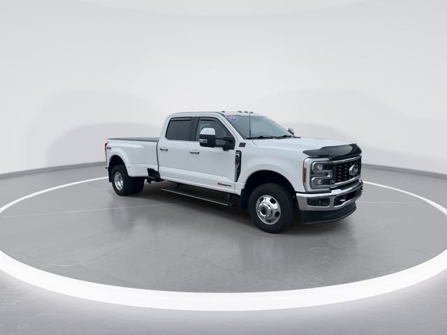 2024 Ford F-350 Lariat 4x4 Crew Cab 8' Box DRW's photo