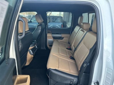 2024 Ford F-350SD Lariat DRW