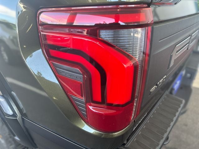 2024 Ford F-150 Raptor - Photo 25