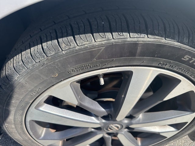 2016 Nissan Altima 2.5 SR