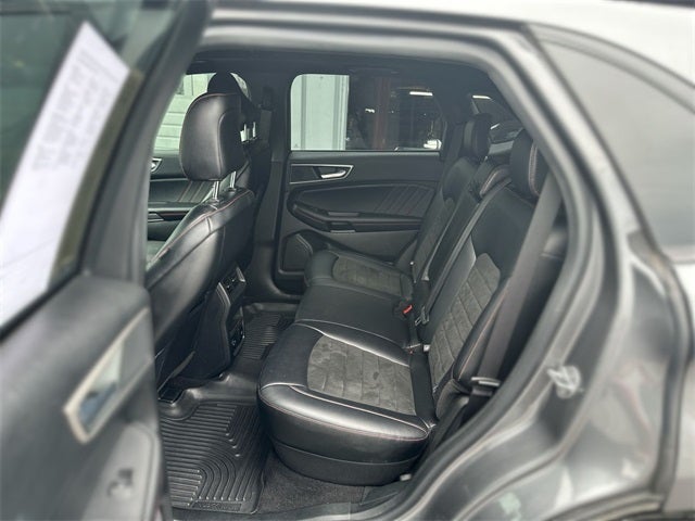 2022 Ford Edge ST Line